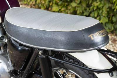 1967 Triumph BONNEVILLE T120