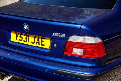 2001 BMW M5