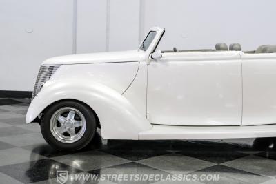 1937 Ford Cabriolet Street Rod