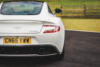 2015 Aston Martin Vanquish