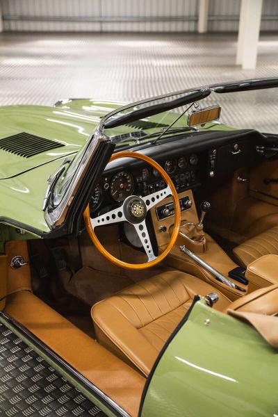 1970 Jaguar E TYPE SERIES II ROADSTER