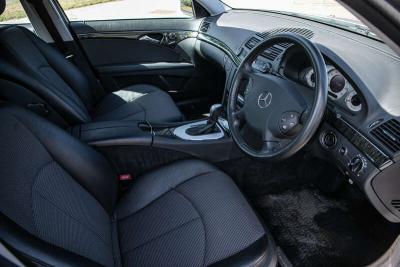 2004 Mercedes - Benz E320 AVANTGUARDE