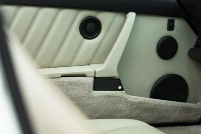 1990 Porsche 911 (964) CARRERA 2