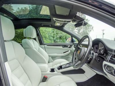 2022 Porsche 2.0T PDK 4WD Euro 6 (s/s) 5dr