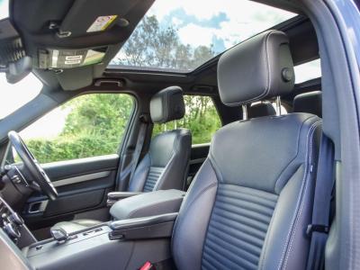 2022 Land Rover 3.0 D300 MHEV R-Dynamic SE Auto 4WD Euro 6 (s/s) 5dr