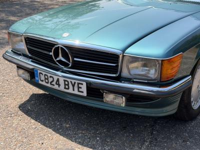1985 Mercedes - Benz 3.8 SL 2dr