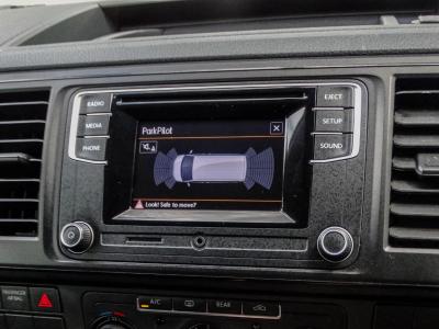 2017 Volkswagen 2.0 TDI BlueMotion Tech SE FWD LWB Euro 6 (s/s) 5dr