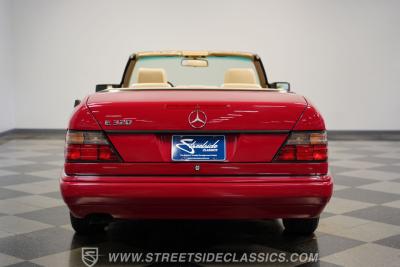 1994 Mercedes - Benz E320 Cabriolet