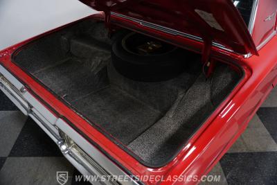 1964 Ford Thunderbird