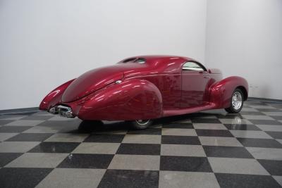 1939 Lincoln Zephyr Restomod