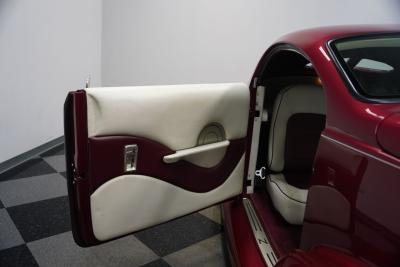 1939 Lincoln Zephyr Restomod