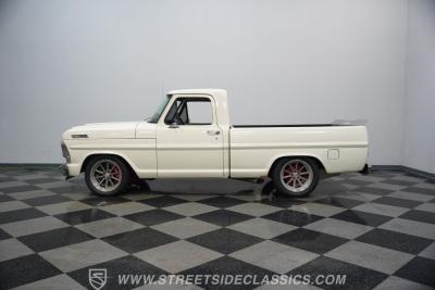 1967 Ford F-100