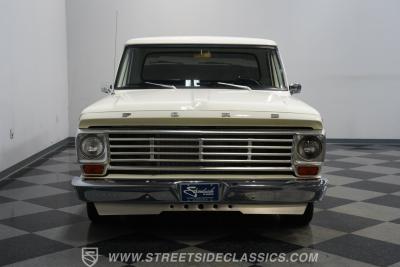 1967 Ford F-100