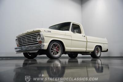 1967 Ford F-100