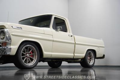 1967 Ford F-100