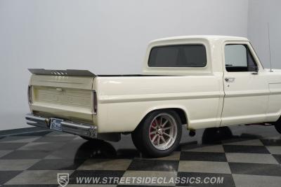 1967 Ford F-100