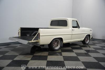1967 Ford F-100