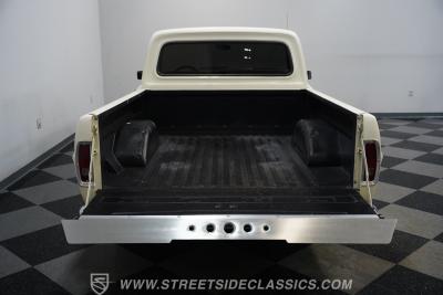 1967 Ford F-100