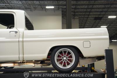 1967 Ford F-100