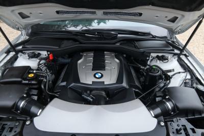 2007 BMW 750i Luxurious and stylish &ldquo;70.745 kms history&rdquo;
