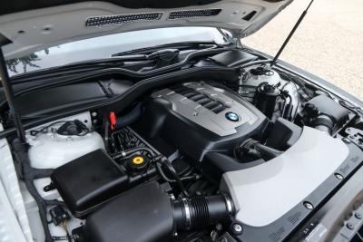 2007 BMW 750i Luxurious and stylish &ldquo;70.745 kms history&rdquo;