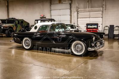 1956 Ford Thunderbird