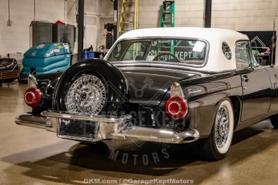 1956 Ford Thunderbird