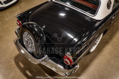 1956 Ford Thunderbird