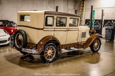1928 Oldsmobile F-28