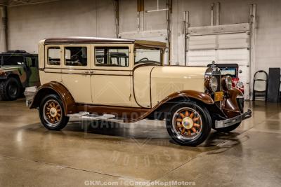 1928 Oldsmobile F-28