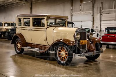 1928 Oldsmobile F-28