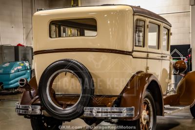 1928 Oldsmobile F-28