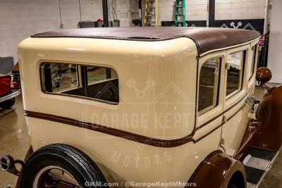 1928 Oldsmobile F-28