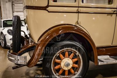 1928 Oldsmobile F-28