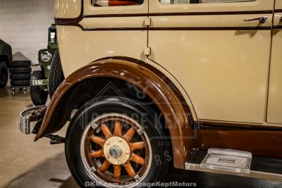 1928 Oldsmobile F-28