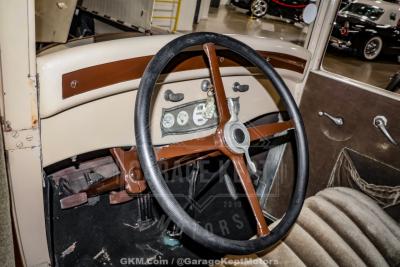 1928 Oldsmobile F-28