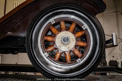 1928 Oldsmobile F-28