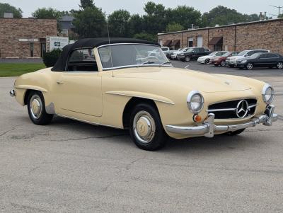 1961 Mercedes - Benz 190SL