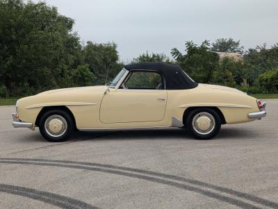 1961 Mercedes - Benz 190SL