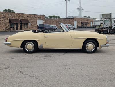 1961 Mercedes - Benz 190SL