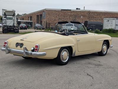 1961 Mercedes - Benz 190SL