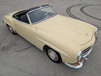 1961 Mercedes - Benz 190SL