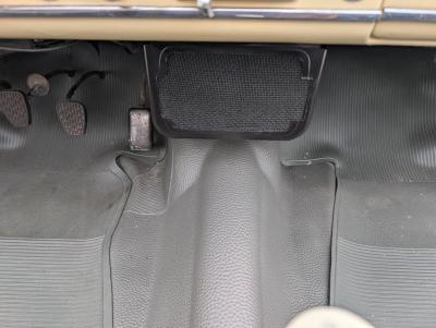 1961 Mercedes - Benz 190SL