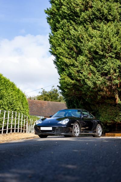 2002 Porsche 911/996 Carrera 4S