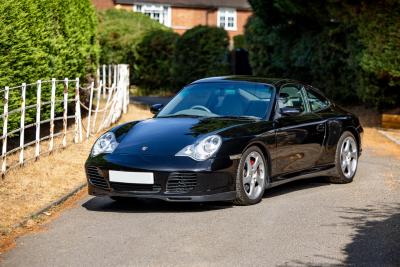 2002 Porsche 911/996 Carrera 4S