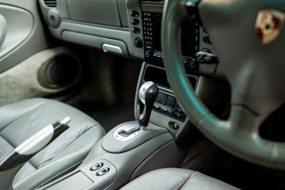 2002 Porsche 911/996 Carrera 4S