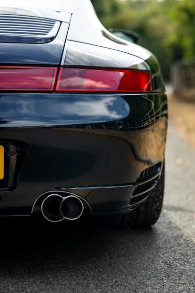 2002 Porsche 911/996 Carrera 4S