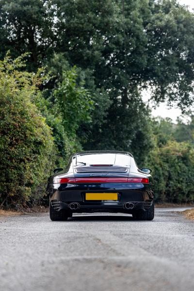 2002 Porsche 911/996 Carrera 4S