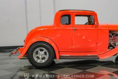 1932 Ford 5-Window Coupe Streetrod