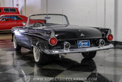 1955 Ford Thunderbird